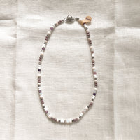 Collier en billes et perles