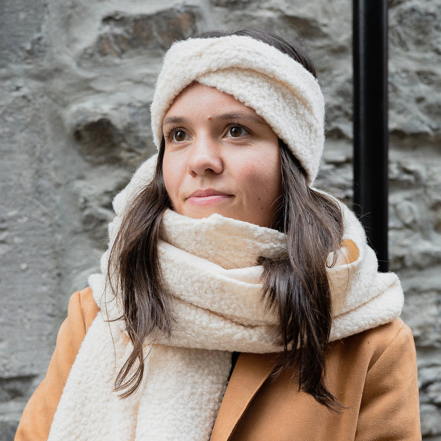 Bandeau en molletonné bouclé